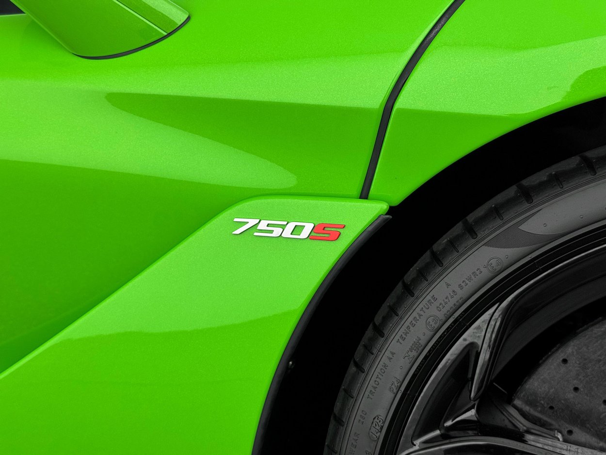 New 2026 McLaren 750S image 43