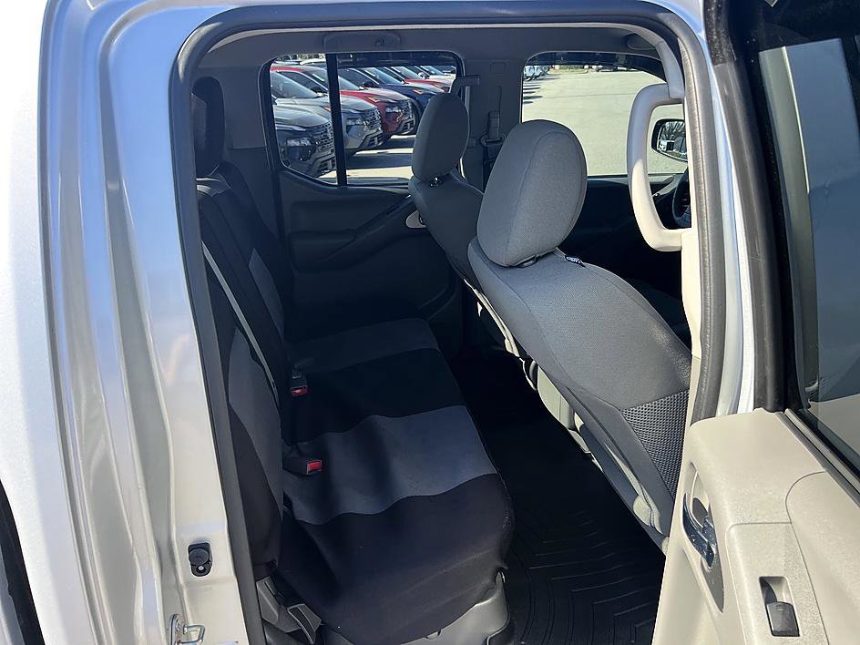 Used 2019 Nissan Frontier SV w/ Value Truck Package image 16