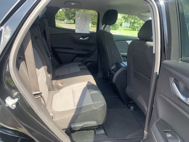 Used 2023 Chevrolet Blazer LT image 8