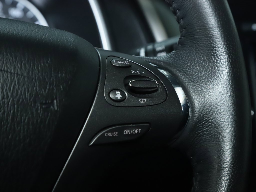 Used 2023 Nissan Murano SV image 23