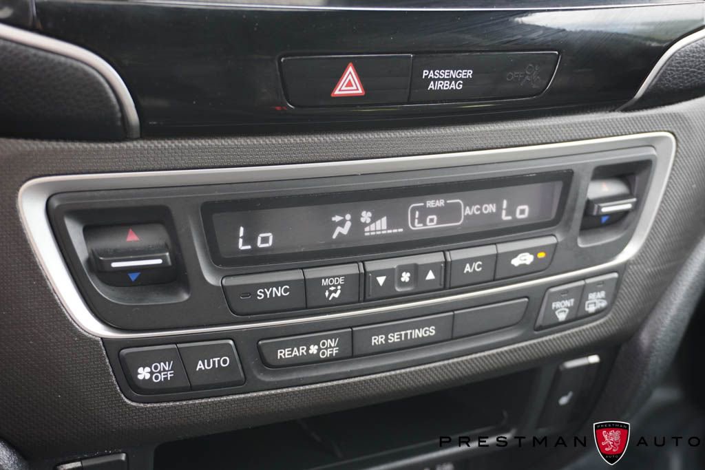 Used 2022 Honda Passport TrailSport image 39