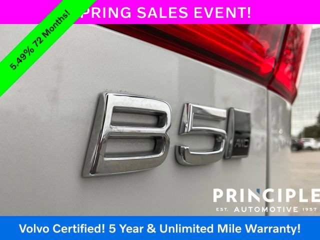 Certified 2025 Volvo XC60 B5 Core image 28