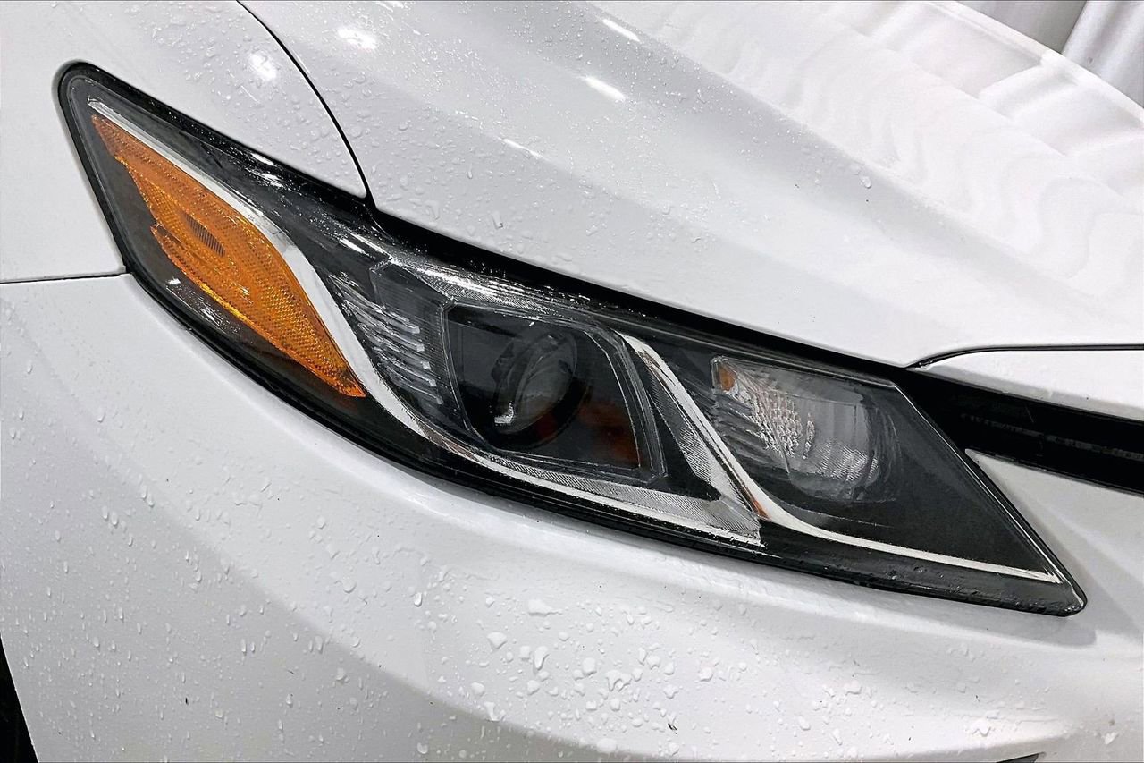 Used 2023 Toyota Camry LE FWD image 10