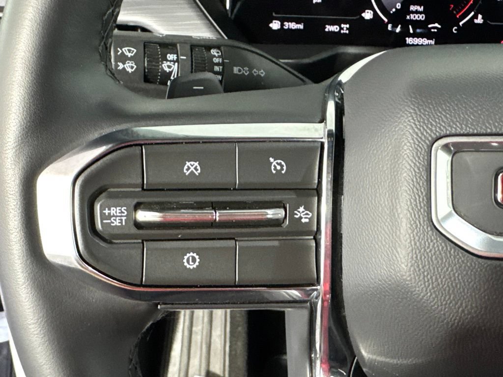 Certified 2026 GMC Acadia Elevation w/ Elevation Premium Package AWD/4WD image 19