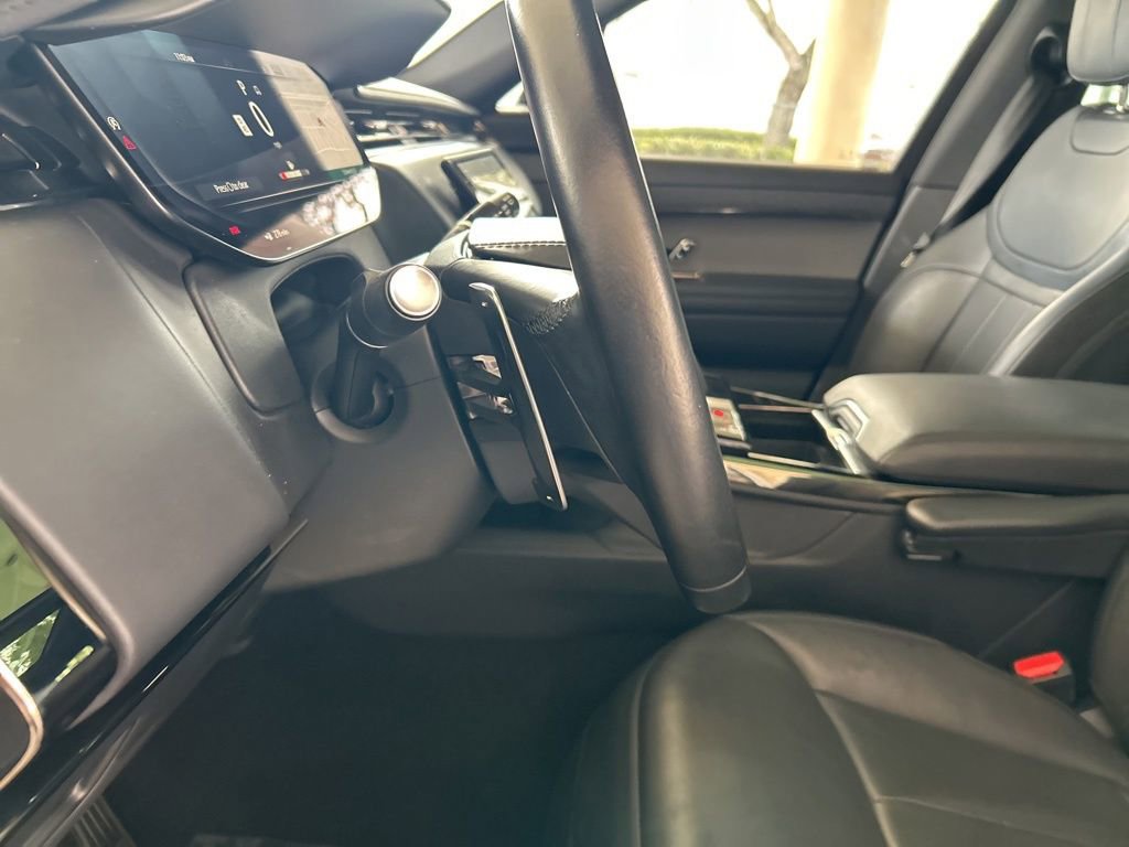 Used 2024 Land Rover Range Rover Sport Dynamic SE image 40