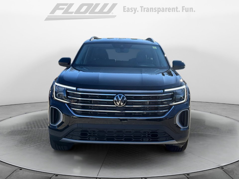 New 2026 Volkswagen Atlas SE image 2