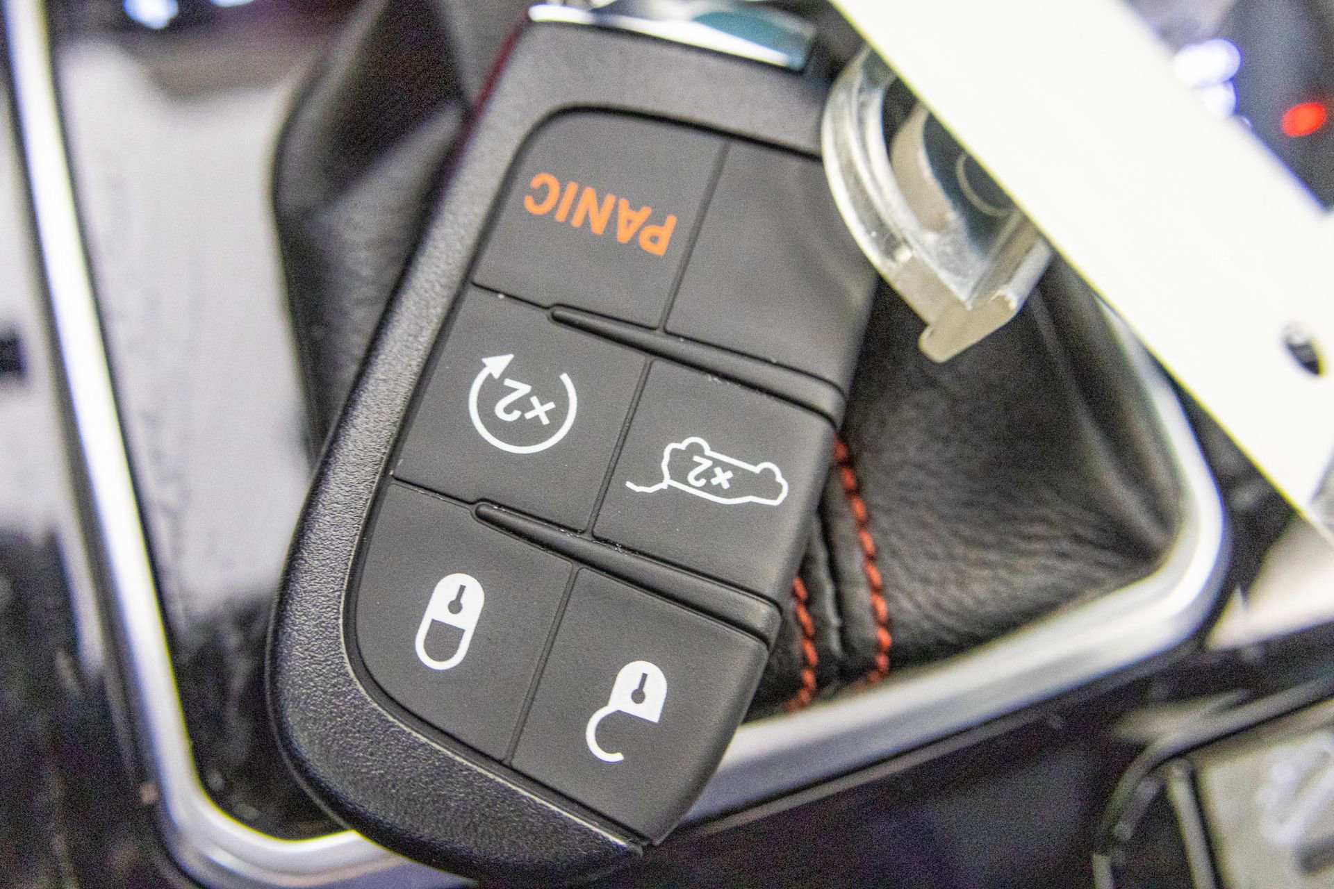 New 2026 Jeep Compass Trailhawk image 28