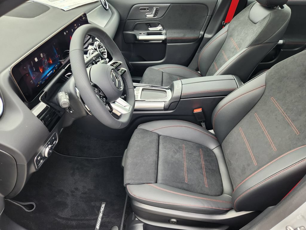 New 2026 Mercedes-Benz GLA 35 AMG 4MATIC image 11
