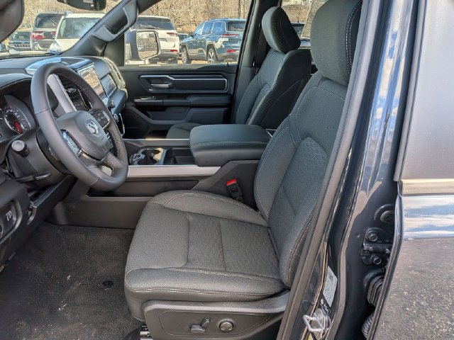 New 2026 RAM 1500 Big Horn AWD/4WD image 9