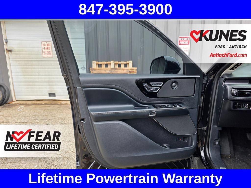 Used 2025 Lincoln Aviator AWD image 21