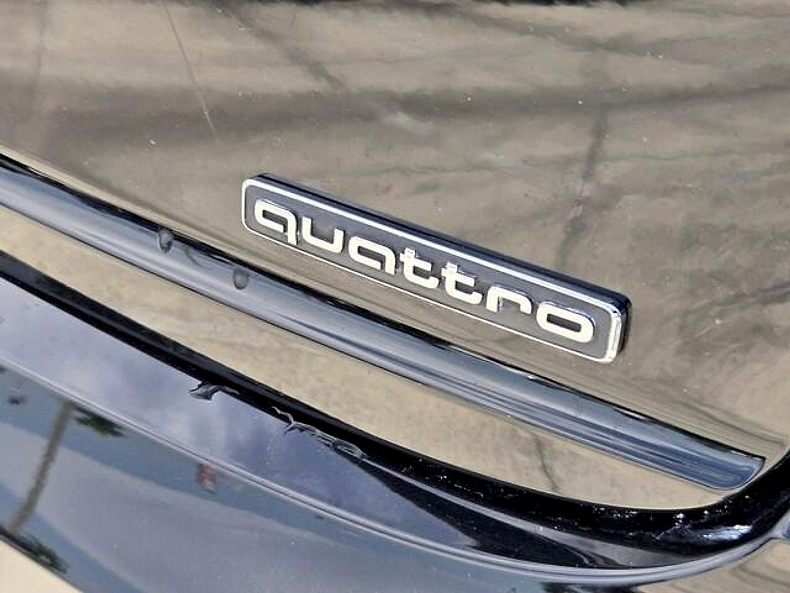 Used 2023 Audi Q8 Premium w/ Convenience Package AWD/4WD image 10