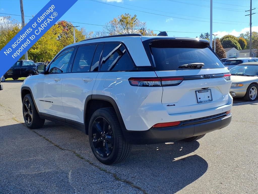 Used 2022 Jeep Grand Cherokee Altitude image 8