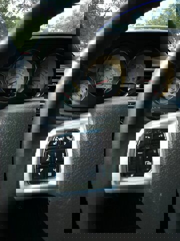 Used 2011 Dodge Challenger SE image 24