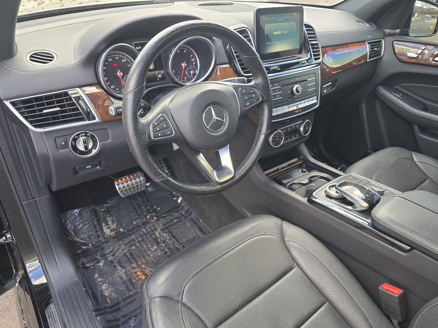 Used 2017 Mercedes-Benz GLE 400 4MATIC image 36