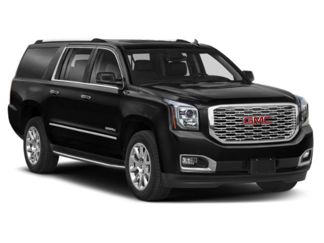 Used 2019 GMC Yukon XL Denali w/ Open Road Package AWD/4WD image 9