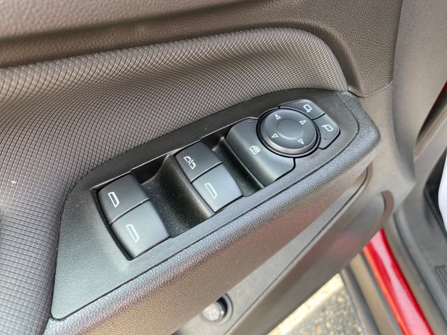 Used 2022 Chevrolet Equinox RS w/ LPO, Cargo Package FWD image 18