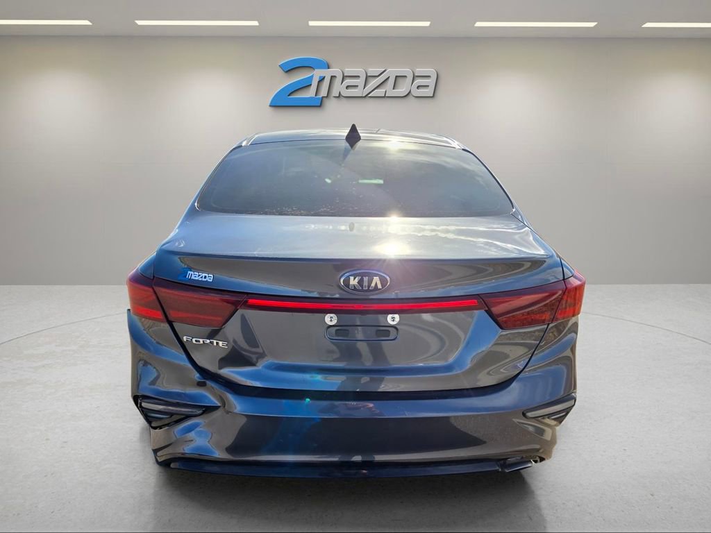 Used 2021 Kia Forte LXS image 4
