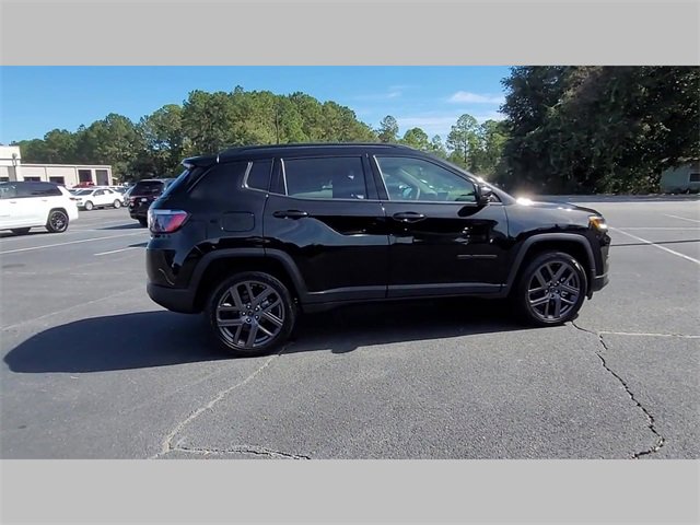 New 2026 Jeep Compass Limited image 36