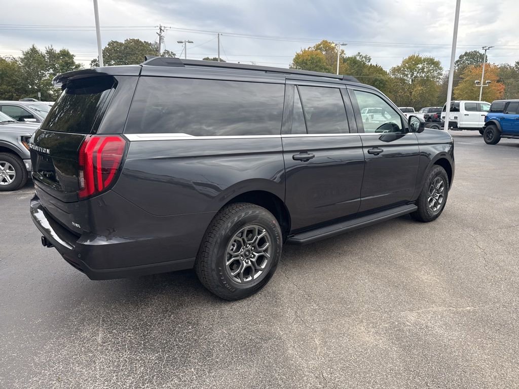 New 2025 Ford Expedition Max Active image 3