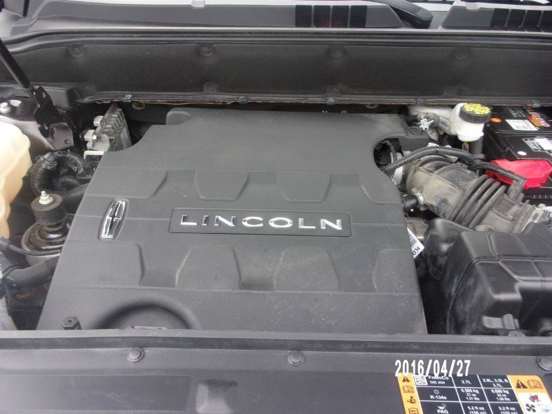 Used 2018 Lincoln MKX Premiere FWD image 18