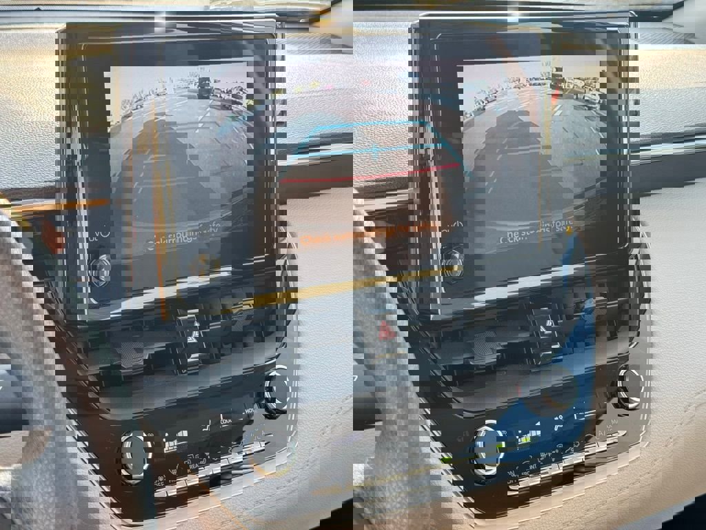 Certified 2023 Toyota Corolla Cross L image 28