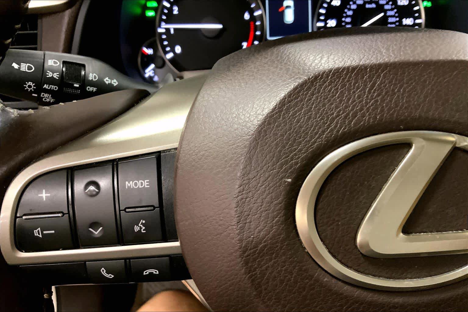 Used 2017 Lexus RX 350 AWD w/ Premium Package image 24