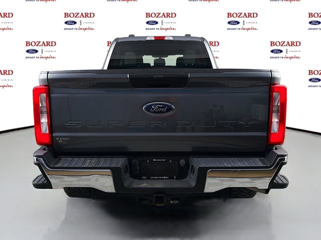 Used 2023 Ford F250 XLT w/ FX4 Off-Road Package AWD/4WD image 7