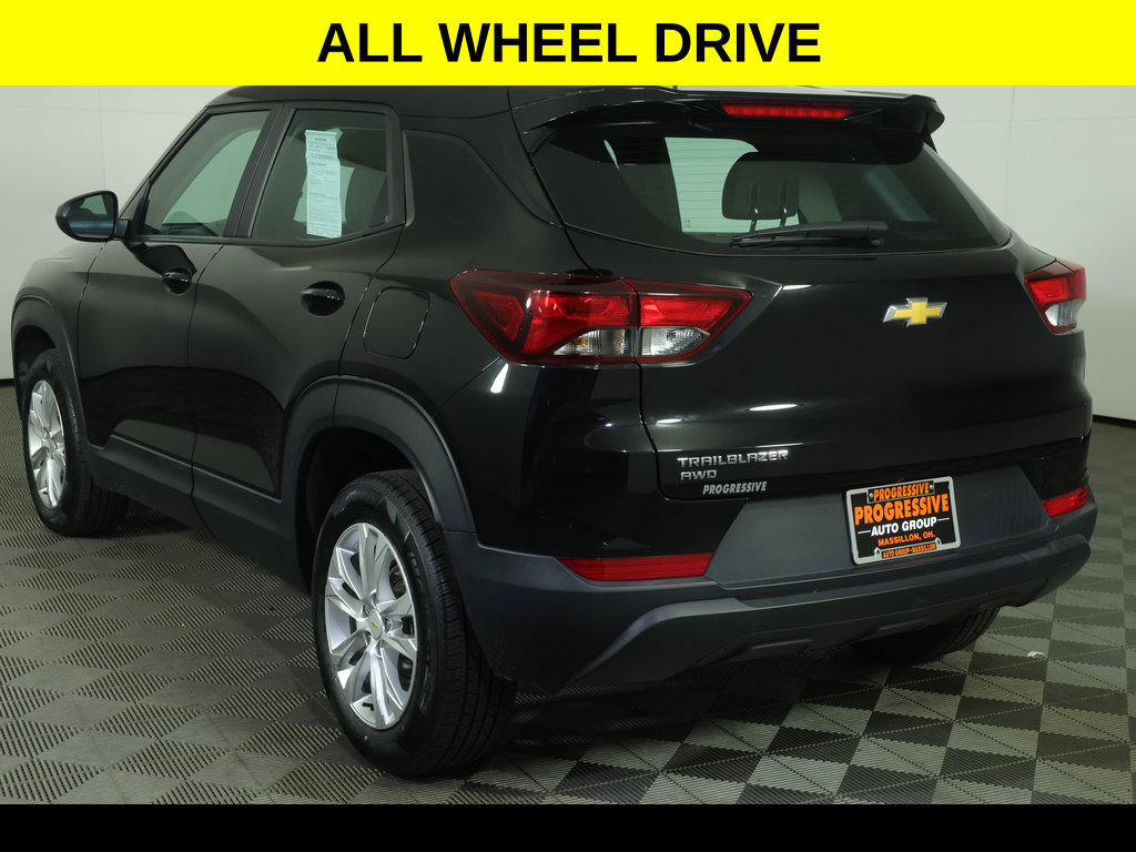Used 2023 Chevrolet TrailBlazer LS AWD/4WD image 4