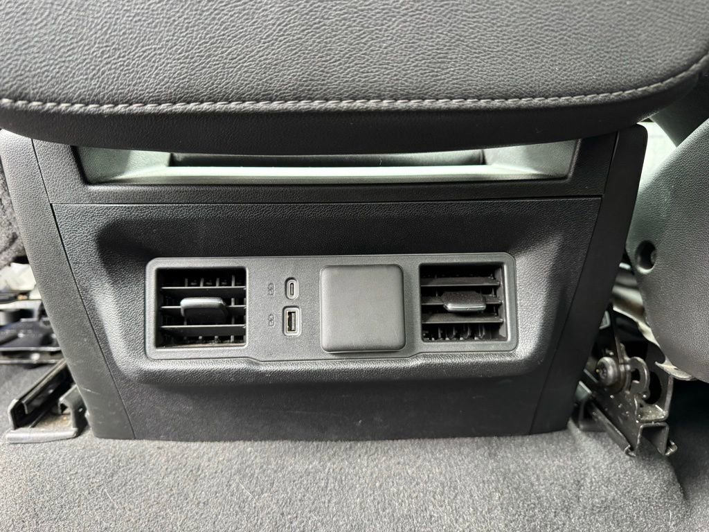 Used 2025 Chevrolet Silverado 1500 LT image 27