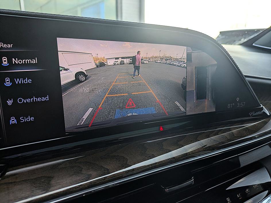 Certified 2024 Cadillac Escalade Premium Luxury Platinum image 27