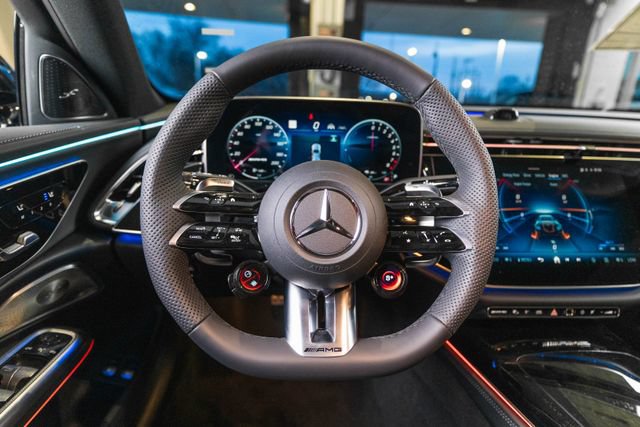 New 2026 Mercedes-Benz E 53 AMG e 4MATIC Sedan image 15