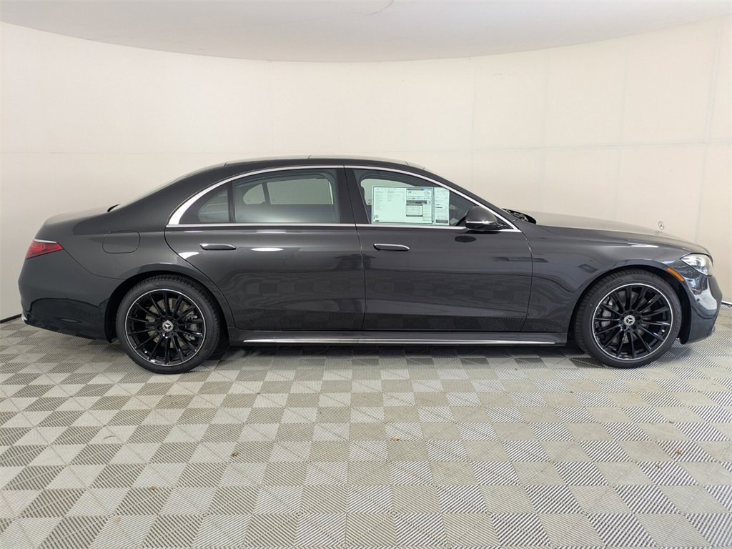New 2026 Mercedes-Benz S 580 4MATIC Sedan image 3