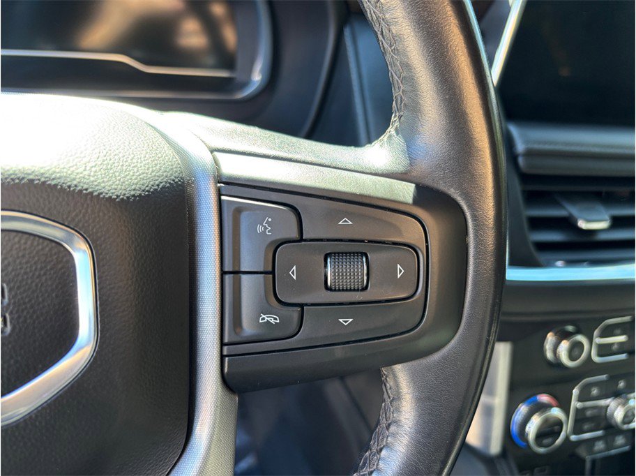 Used 2022 GMC Yukon XL SLE w/ Gmc Pro Safety Plus Package image 28