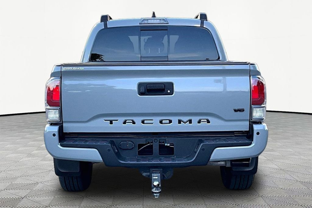 Used 2020 Toyota Tacoma TRD Sport w/ Technology Package AWD/4WD image 7