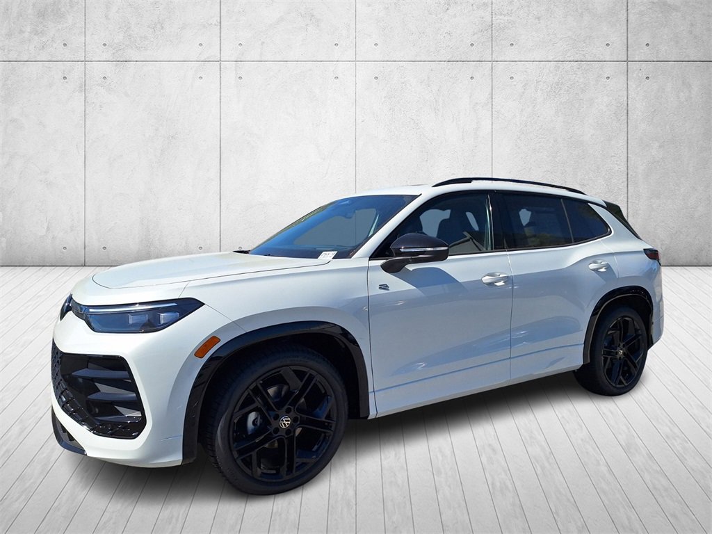 New 2026 Volkswagen Tiguan SE R-Line