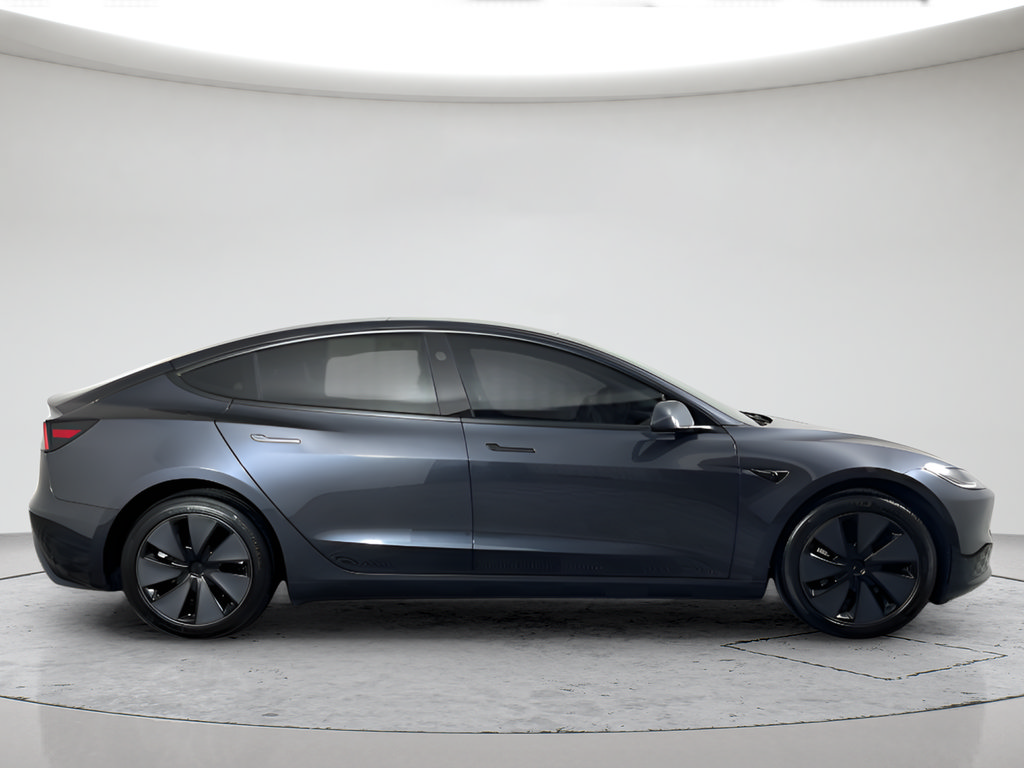 Used 2026 Tesla Model 3 RWD image 2