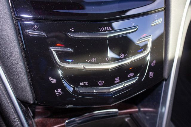 Used 2016 Cadillac XTS Luxury w/ Driver Awareness Package image 30