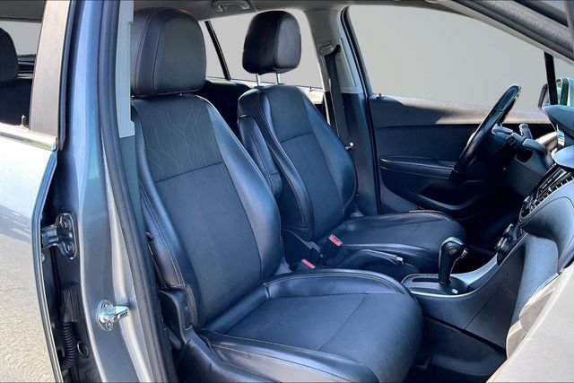 Used 2019 Chevrolet Trax LT w/ LT Convenience Package AWD/4WD image 27