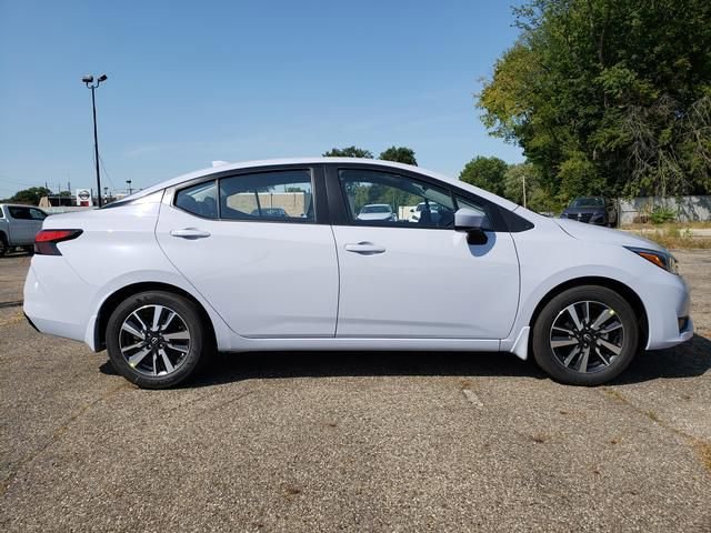 New 2025 Nissan Versa SV w/ Trunk Package image 13