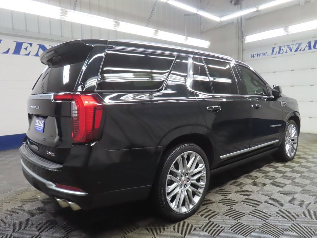 Used 2025 GMC Yukon Denali w/ Denali Reserve Package image 4