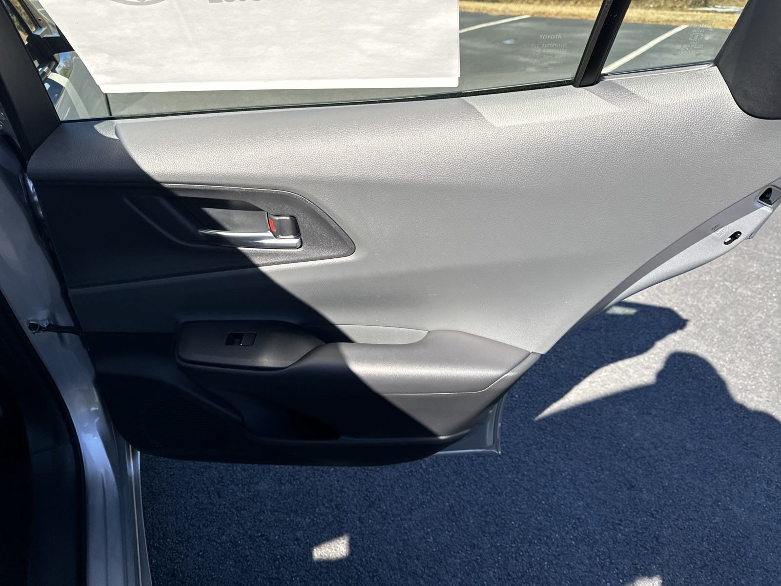 New 2024 Toyota Prius XLE FWD image 30