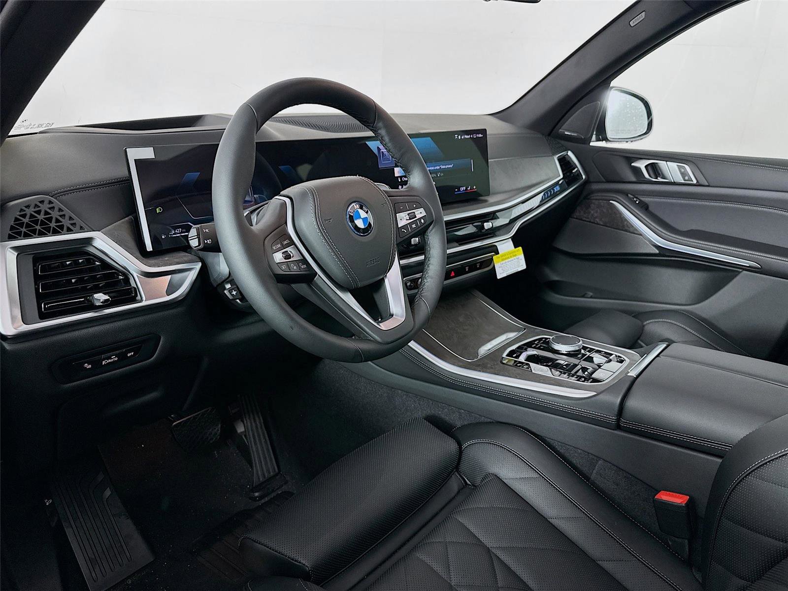 New 2026 BMW X5 xDrive50e w/ Premium Package image 9