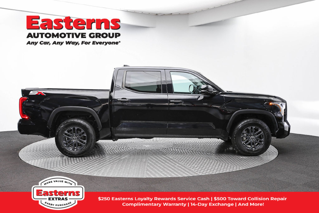 Used 2023 Toyota Tundra SR5 w/ SR5 Convenience Package RWD image 5