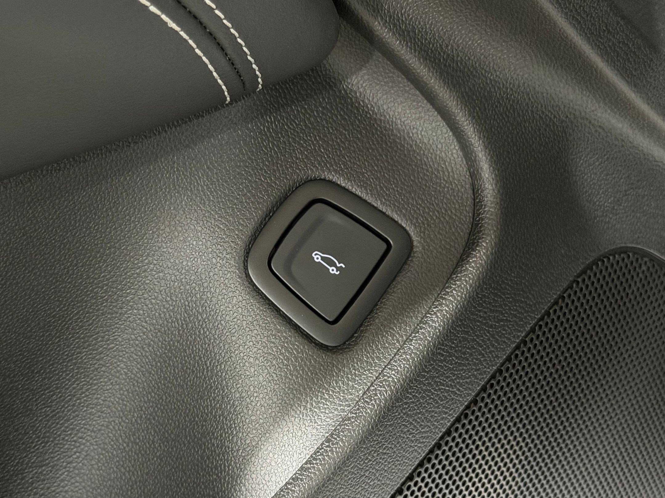 New 2026 Cadillac CT4 V Blackwing RWD image 26