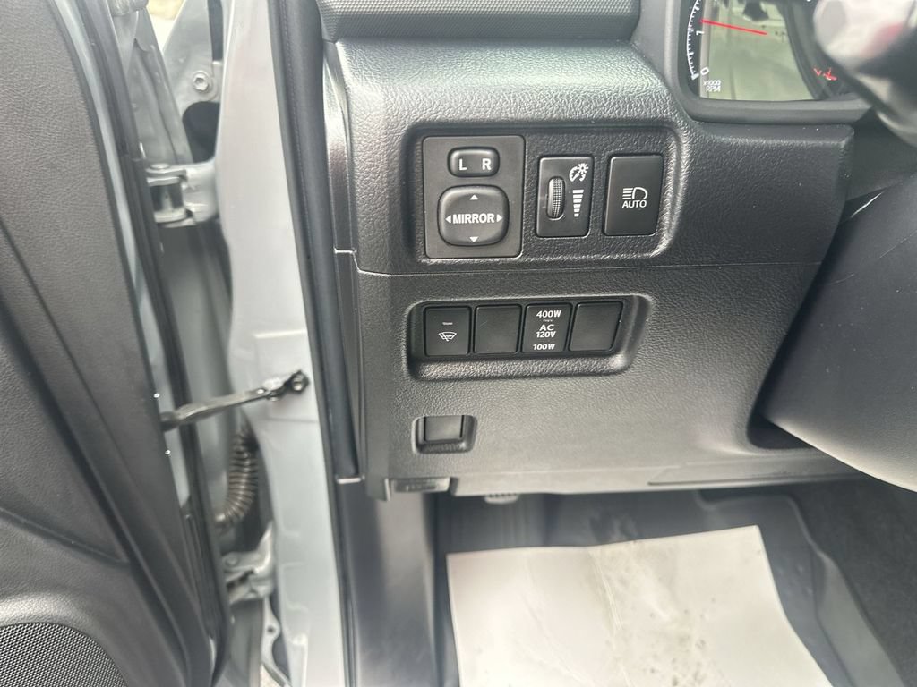 Used 2021 Toyota 4Runner Trail Special Edition AWD/4WD image 20