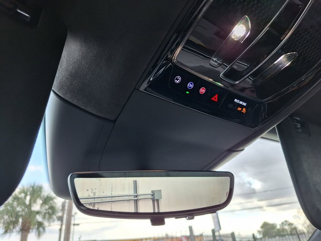 New 2025 Cadillac Escalade IQ Luxury 2 image 15