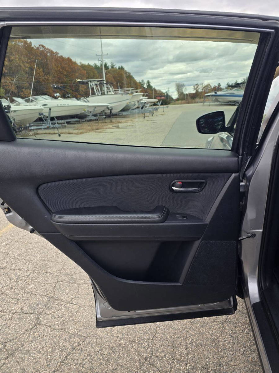 Used 2011 MAZDA CX-9 Sport image 17