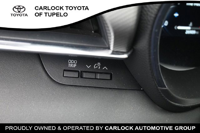 Used 2025 Toyota Highlander Platinum AWD/4WD image 22