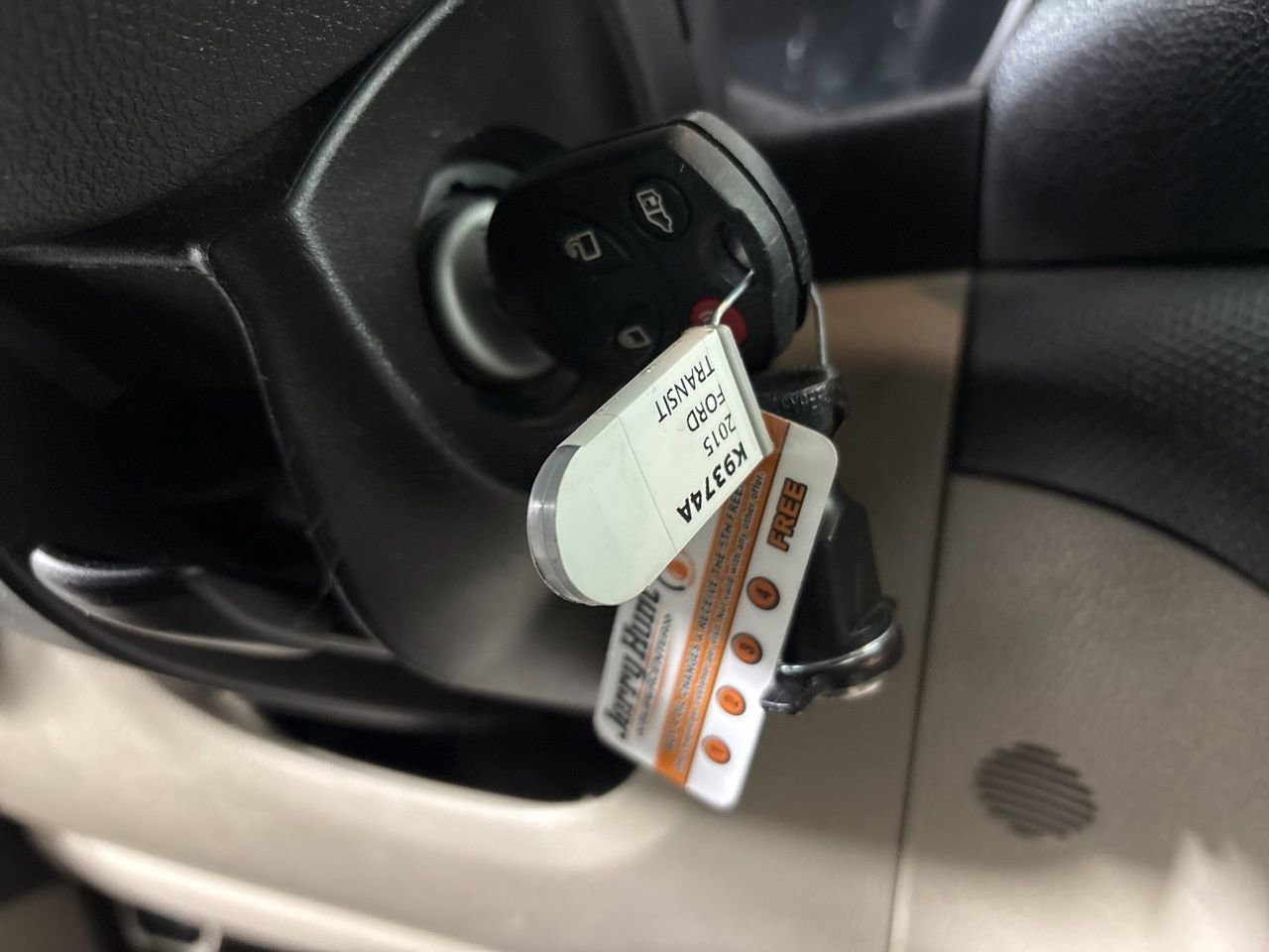 Used 2015 Ford Transit Connect XLT image 13