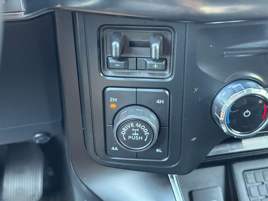 Used 2025 Ford F150 Raptor AWD/4WD image 17